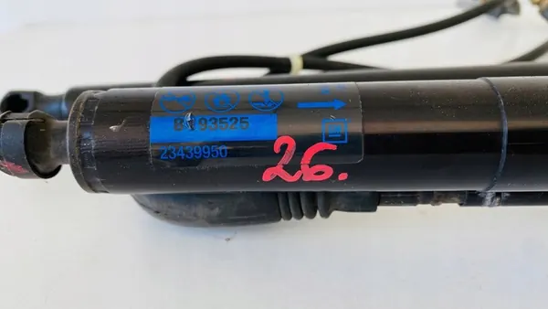 Baklucka aktuatorer Opel Insignia Kombi 23439950 image 7