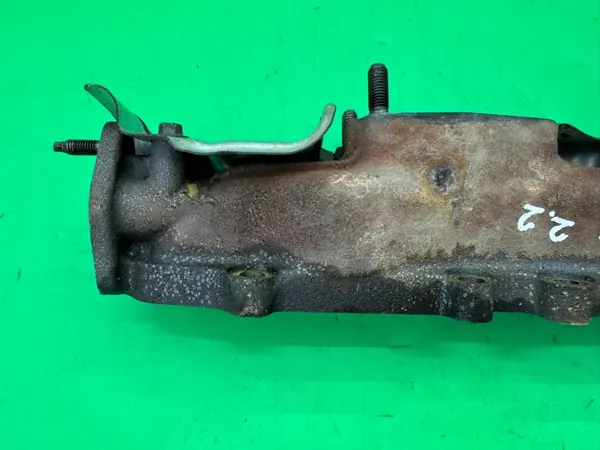 Pakoputken keräin OEM R2AXK20917 Mazda CX-7 image 3