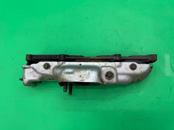 Pakoputken keräin OEM R2AXK20917 Mazda CX-7 image 5