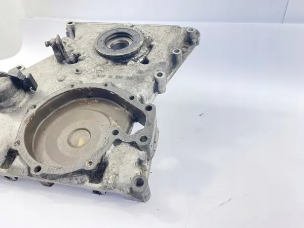 Carter de distribution OEM 1020151101 pour Mercedes image 5