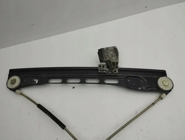 Elevador de vidro dianteiro esquerdo MERCEDES-BENZ E (W211) A2117200346 image 2