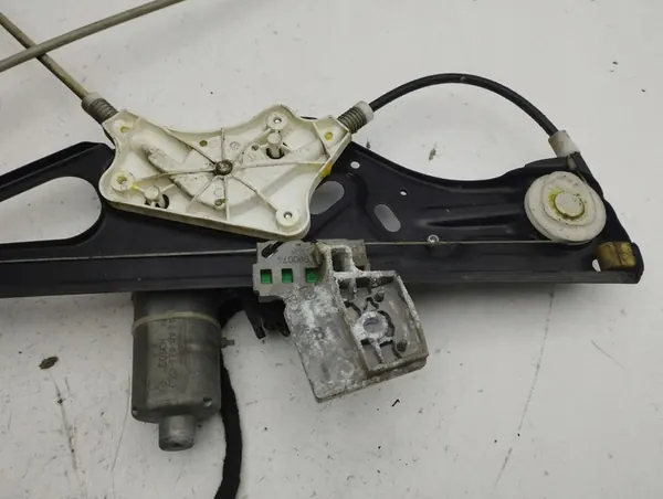 Elevador de vidro dianteiro esquerdo MERCEDES-BENZ E (W211) A2117200346 image 6