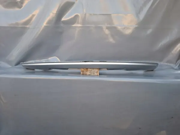 Onderste spoilerstrip bumper Volvo XC40 OEM 31449336 image 2