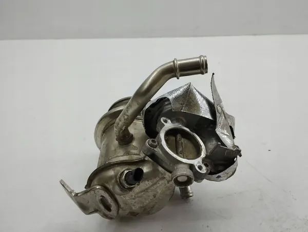 Audi A3 8Y 2021 EGR-Jäähdytin 05L131512D image 2