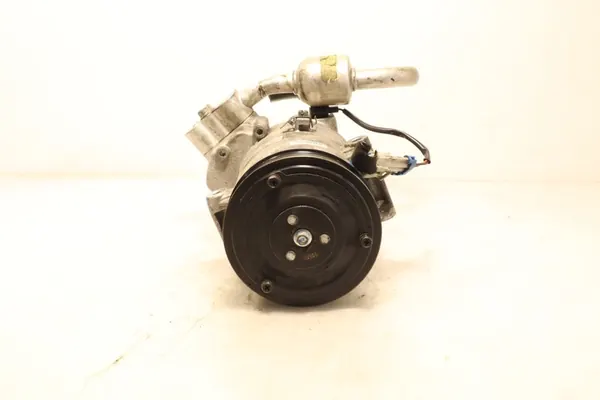 Ilmastointikompressori Opel Astra J 1.7CDTI 13271266 image 4