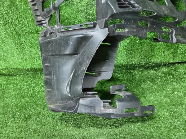 MERCEDES C-KLASA W206 A206 Scivolo Paraurti Destro AMG line A2068857401 image 5