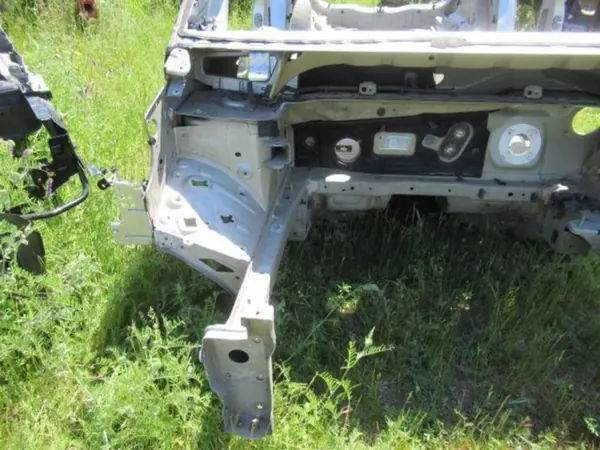Citroen C4 Picasso II Larguero Derecho Largo OEM image 3