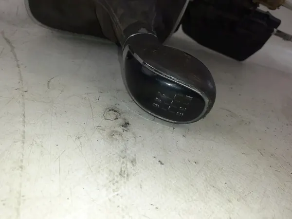 Opel Insignia A Vaihdepyörä 6 Vaihdetta image 4