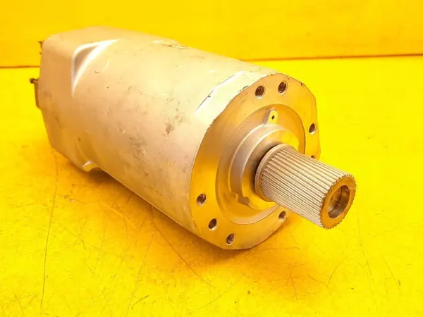 Mercedes-Benz S W223 Maybach Motoractuator 4532015566 image 3