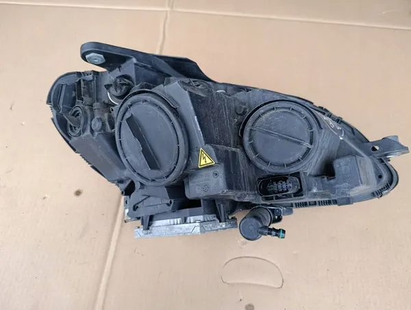 Mercedes W204 Linker Voorlamp Europa A2048202961 image 4