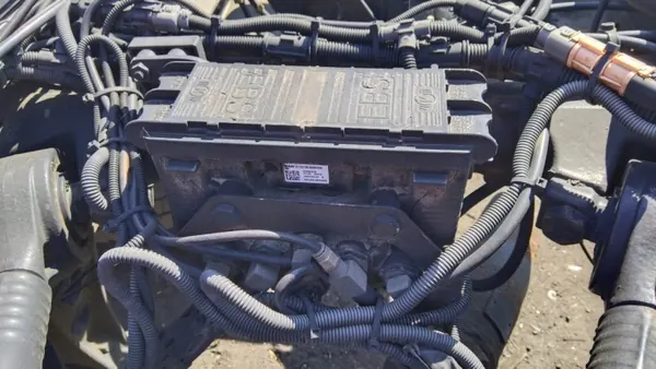 MAN TGX TGS E6 6x2 EBS-modulatorventil OEM KOREKTOR image 2