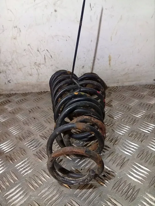 Skoda Fabia Mk2 (5J) 2008 Molla Posteriore image 3