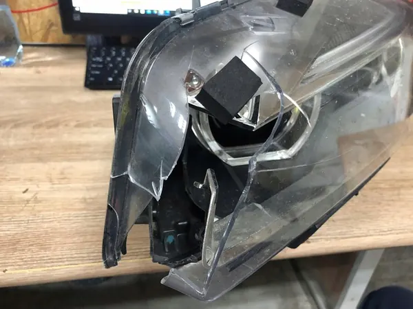 Farol esquerdo BMW F45 F46 image 3