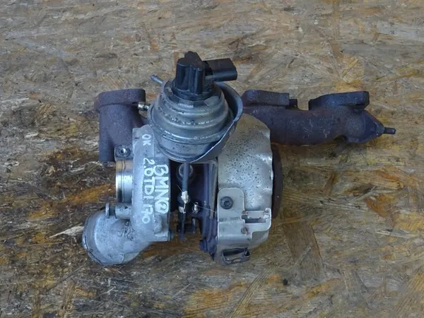 Turbokompressor AUDI A3 8P GOLF V 2.0 TDI 03G253019N image 3