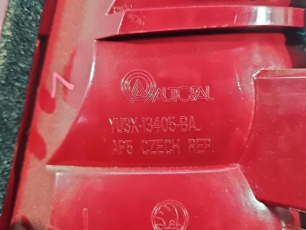 Vänster Bakljus 00-10 Lift Skoda Octavia I HB OE 1U6945095 image 8