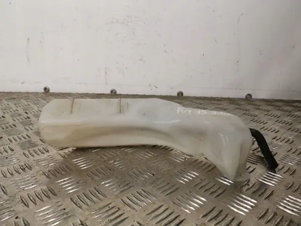 Subaru OE FBZ4752 Gebrauchter Ausgleichsbehälter image 2
