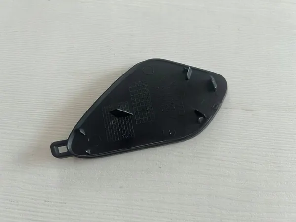 Copertura gancio traino anteriore Volvo image 6