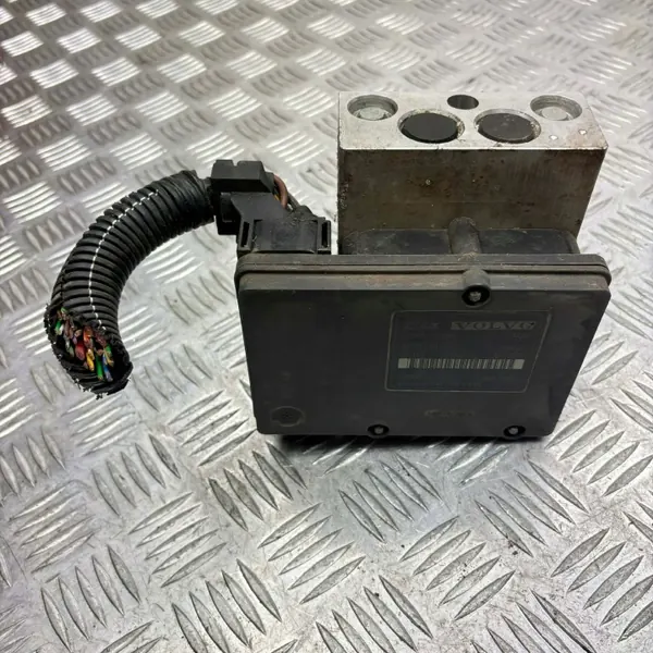 Pompe ABS OEM 30793445 pour Volvo XC90 I 2.4L Diesel image 4