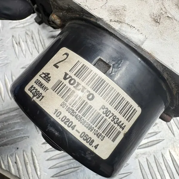 Pompe ABS OEM 30793445 pour Volvo XC90 I 2.4L Diesel image 5