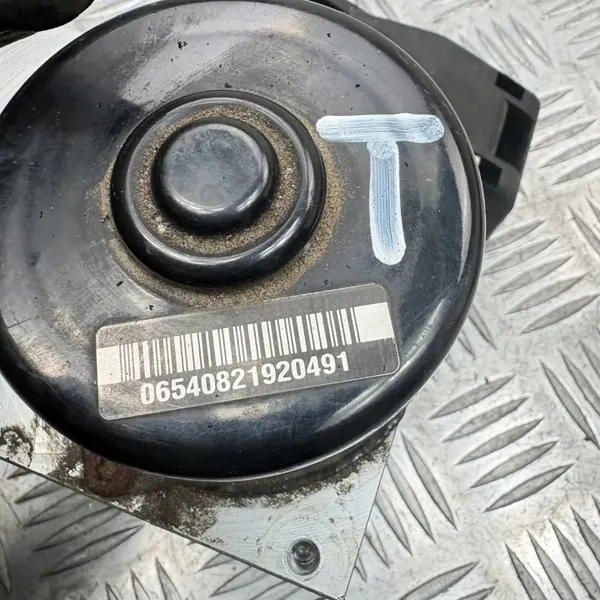 Pompe ABS OEM 30793445 pour Volvo XC90 I 2.4L Diesel image 6