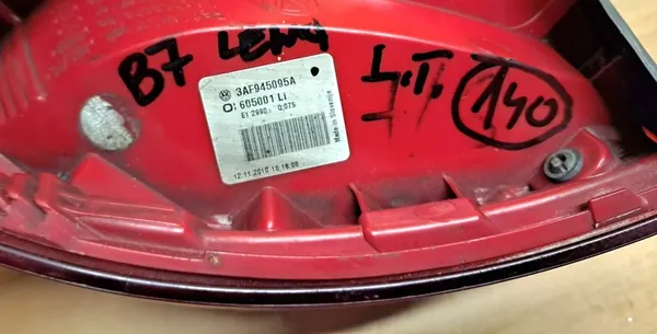 LÁMPARA TRASERA IZQUIERDA VOLKSWAGEN PASSAT B7 3AF945095A image 6