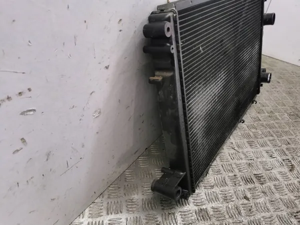 Maserati Quattroporte 2006 Waterradiator OEM AMD191767 image 3