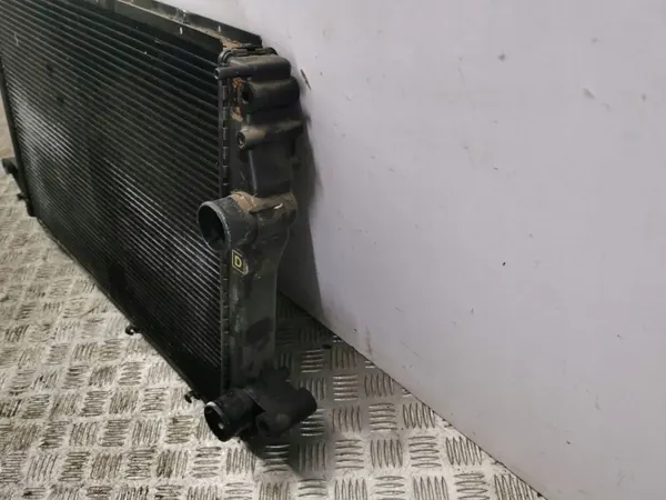 Maserati Quattroporte 2006 Waterradiator OEM AMD191767 image 4