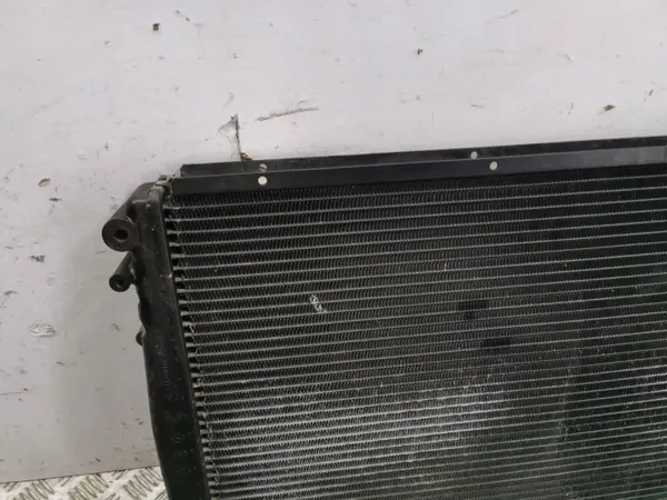 Maserati Quattroporte 2006 Waterradiator OEM AMD191767 image 5