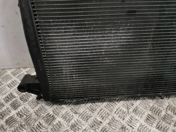 Maserati Quattroporte 2006 Waterradiator OEM AMD191767 image 6