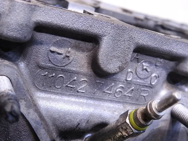 Cabeza de motor Renault Grand Scenic III 1.6 DCI image 7