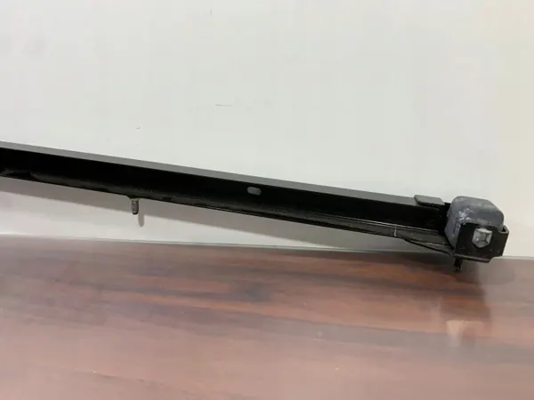 Chrysler Pacifica liukuoven yläkisko OEM 6818631AC image 6