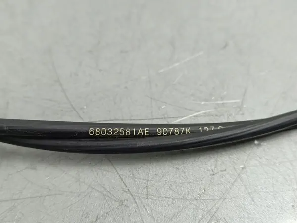 Liberação do capô Dodge Durango 2019 6832581AE image 4