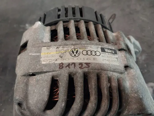 Vaihtovirtageneraattori Volkswagen 90A image 4