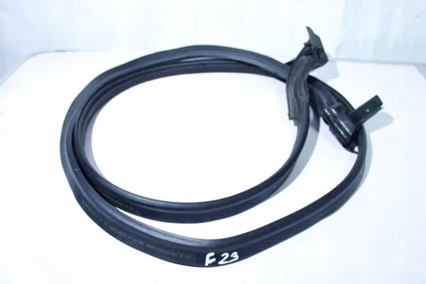 Joint de toit BMW OEM 7310944 pour Série 2 F23 Cabriolet image 2