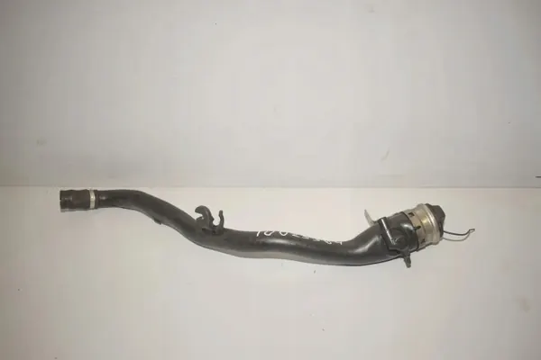 BMW OEM 7458657 Cuello de Llenado - Usado image 2