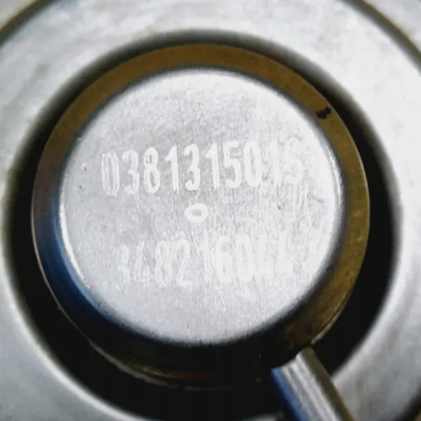 EGR-venttiili Seat Leon 1.9 TDI 038131501S / 038129637D image 2