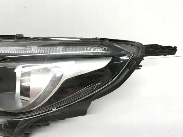 Peugeot 2008 Voorlamp Links 9825313980 image 8