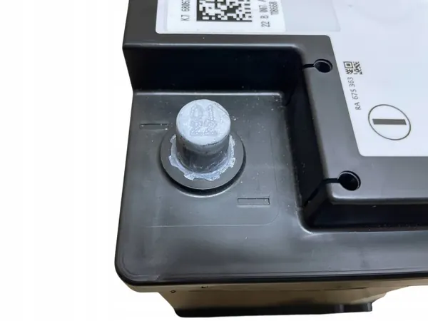 AGM-akku OEM 9878492 6806754 92Ah 850A BMW image 3