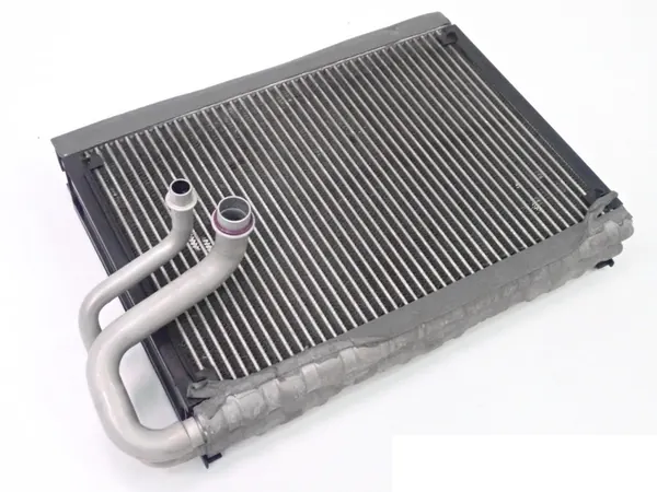 Lämmitysjäähdytin Audi Q5 image 2