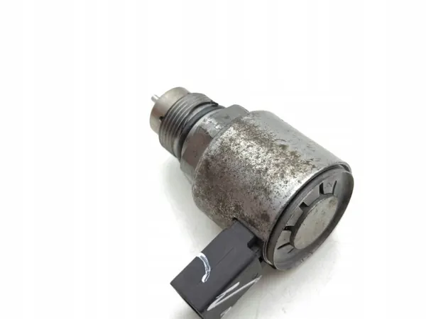 Régulateur pression carburant Infiniti Q50 OEM 9307Z522A00 image 5