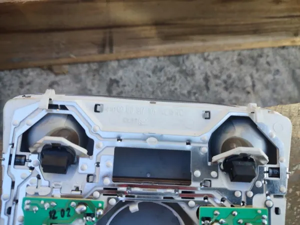 OEM 1K0947105AEAOP1047 Luz Techo Delantera VW Passat B7 image 7