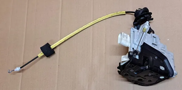 Hintere Rechte Türschloss Audi A6 C6 9 Pin image 3