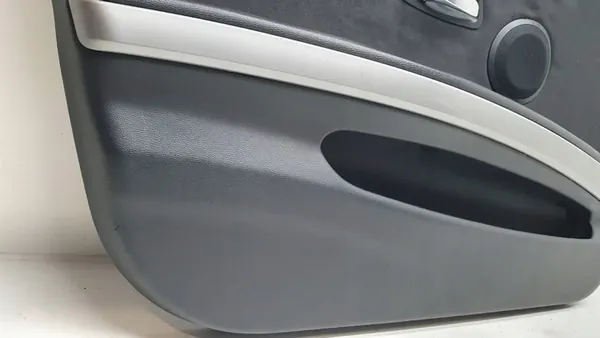 Painel de porta dianteira esquerda BMW 3 E90 E91 OEM image 4