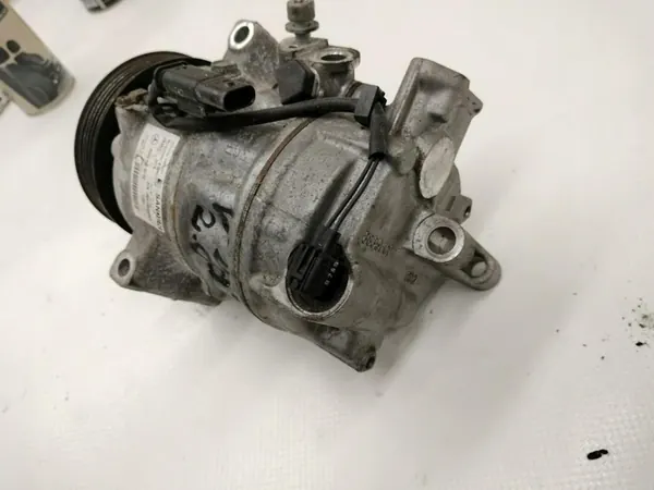 Compresor A/C Mercedes-Benz Clase B W247 image 4