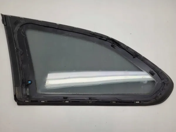 Oikea Taka-Korilasi BMW 5 F11 OEM AUST131760 image 4