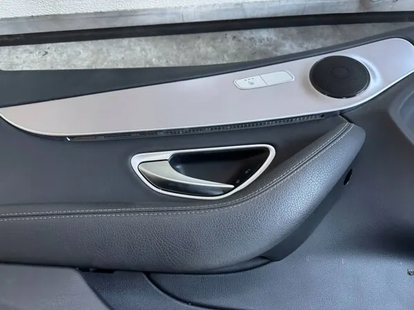 Mercedes C205 Dörrlyft OEM LLL5851 Vänster Fram image 3