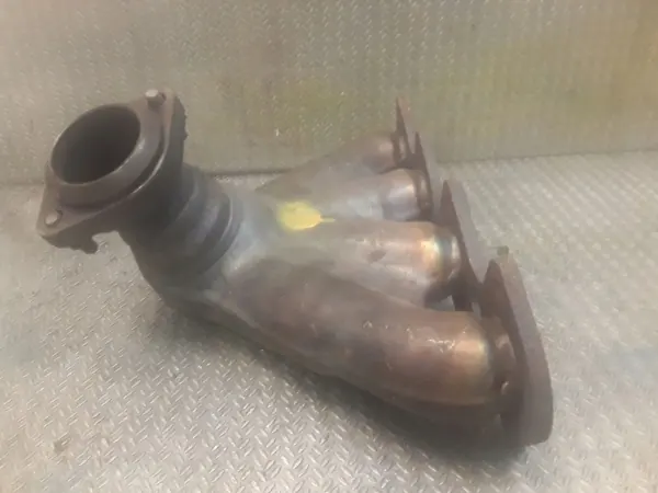 Mercedes-Benz C W203 Abgaskrümmer OEM MDY14921 image 4