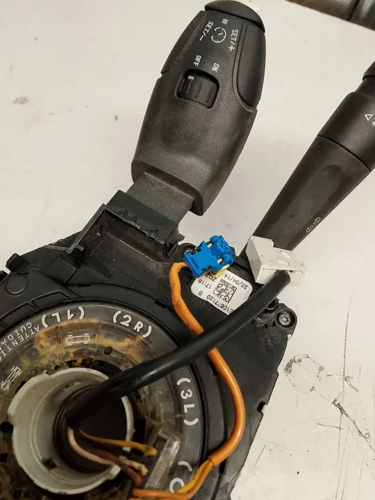 Peugeot 208 Ruitenwisser Schakelaar + Squib Ring 2016 image 6