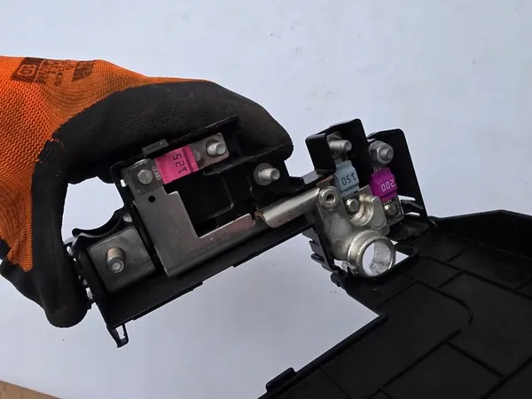 Pyrotechnische zekeringsterminal Audi Q5 80A 80A915459 image 2