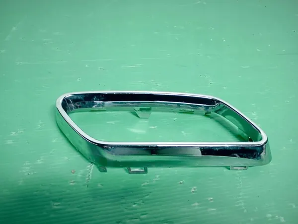 Mercedes-Benz OEM A2068858403 Oikea Taka Pakoputken Koriste image 4